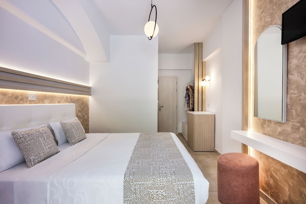 Economy Double Room , Semi Basement