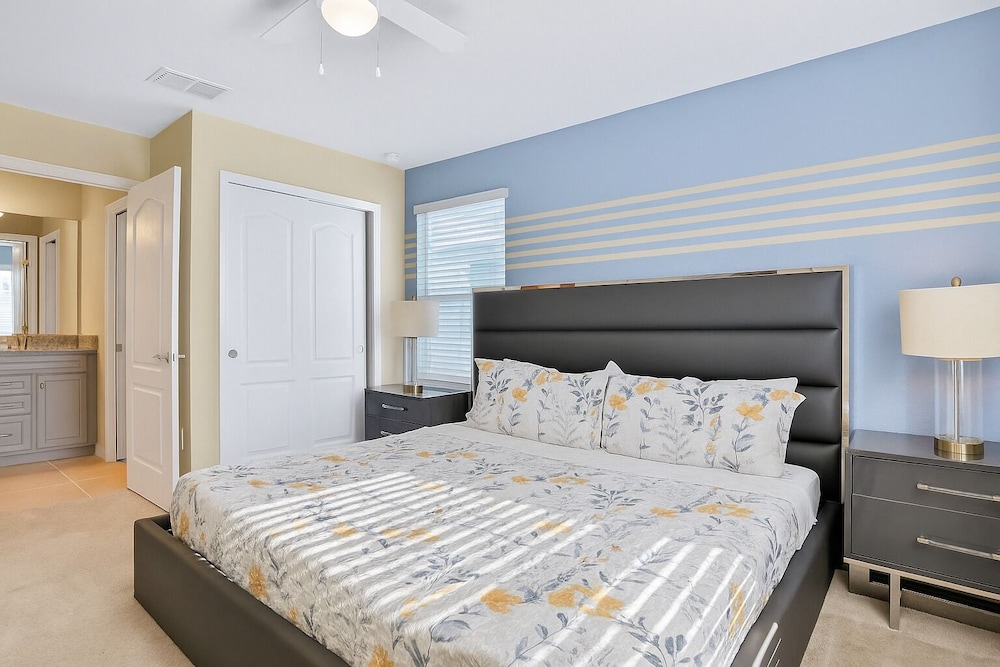 Single Room, Mixed Dorm, Non Smoking