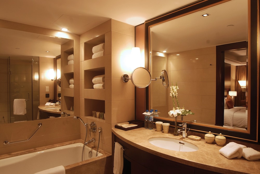 Executive Double Room, 1 Double Bed - Photo 5