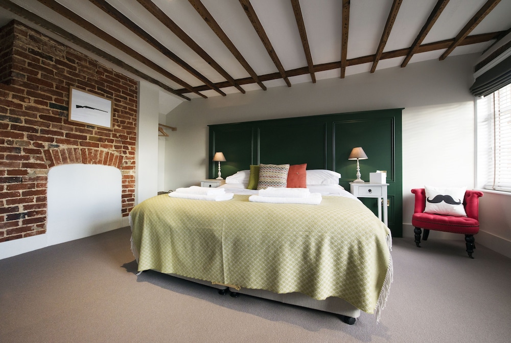 Double Room, Multiple Beds (9) photo 3