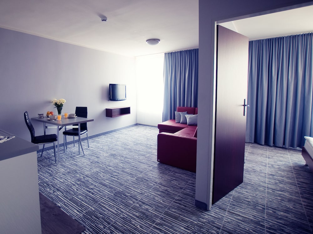 Family Suite, 2 single beds photo 1