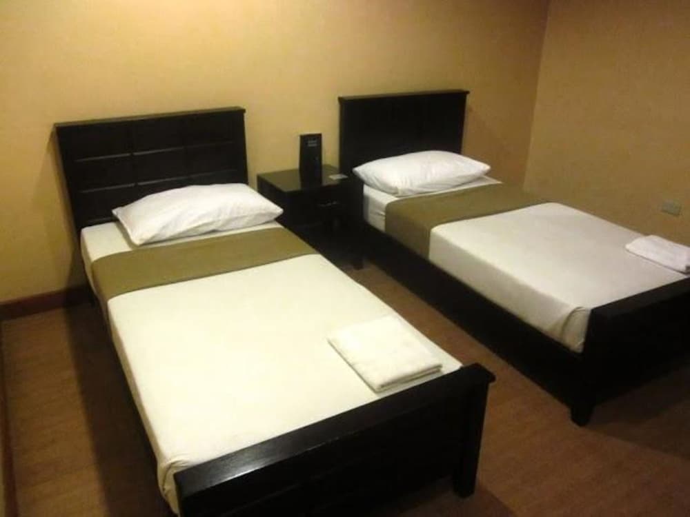 Deluxe Single Room, 2 Twin Beds, Balcony photo 2