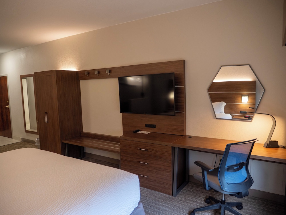 Standard Room, Multiple Beds photo 2
