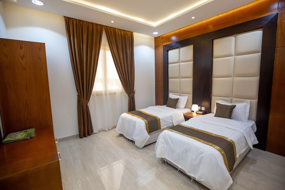 Premier Apartment