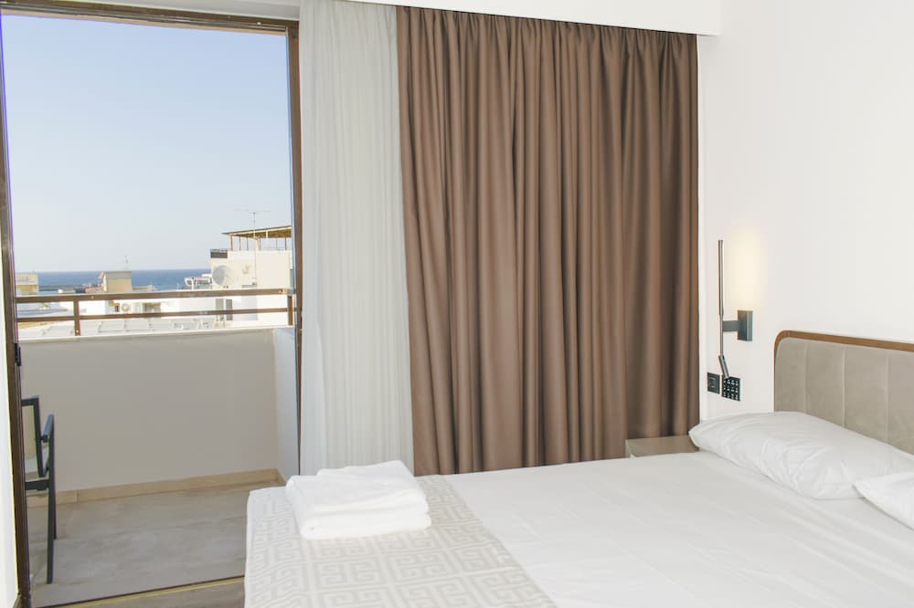 Duplex, 1 Bedroom, Balcony thumbnail 6
