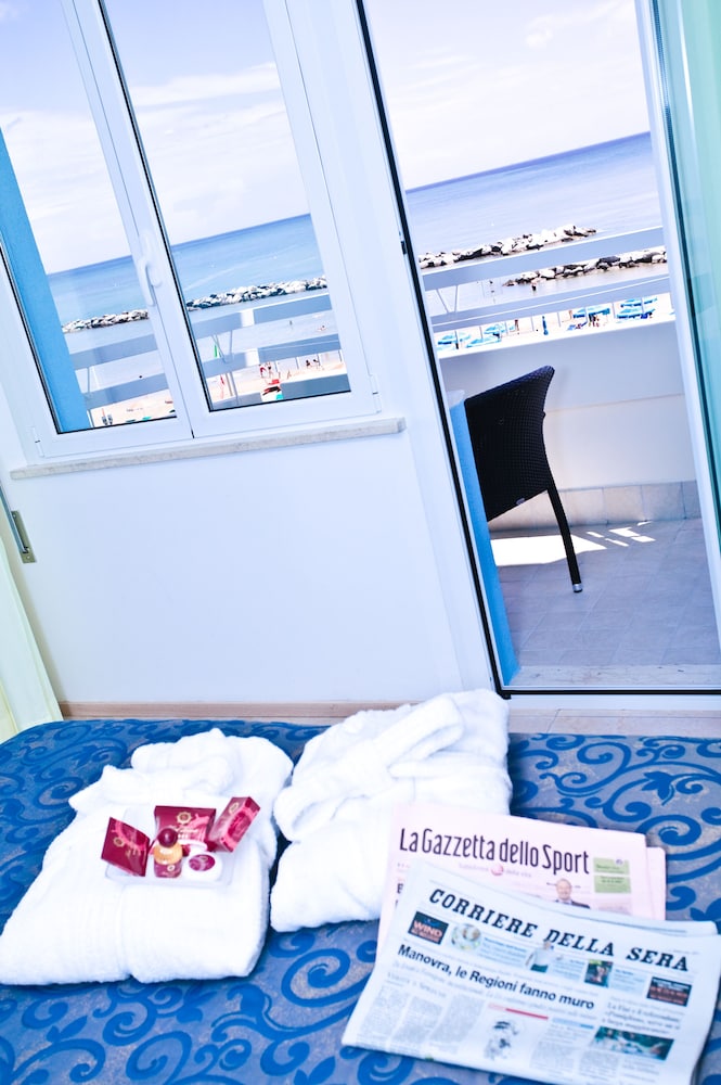 Room, Sea View, Sea Facing