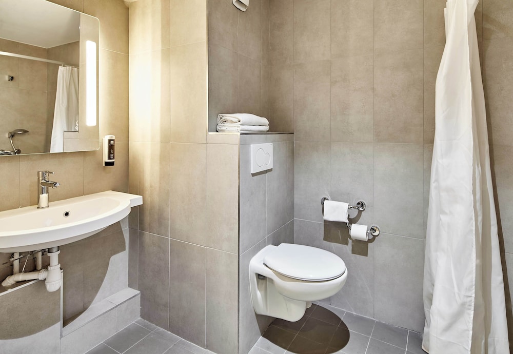 Double Room, Mobility Accessible, Non Smoking - Photo 8