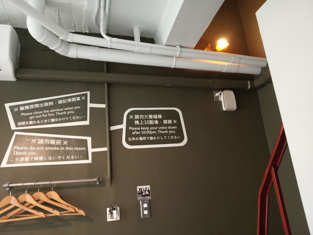 Standard Quadruple Room, Non Smoking (301) photo 2