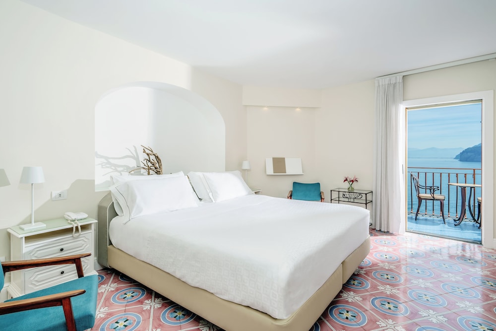 Comfort Double or Twin Room, Balcony, Sea View - Photo 1