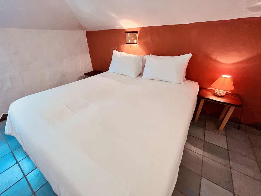 Deluxe Suite - Photo 4