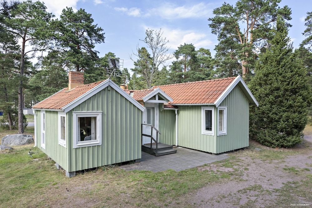 Holiday Home 1 (Excluding Towels, Sheets, Cleaning) photo 3