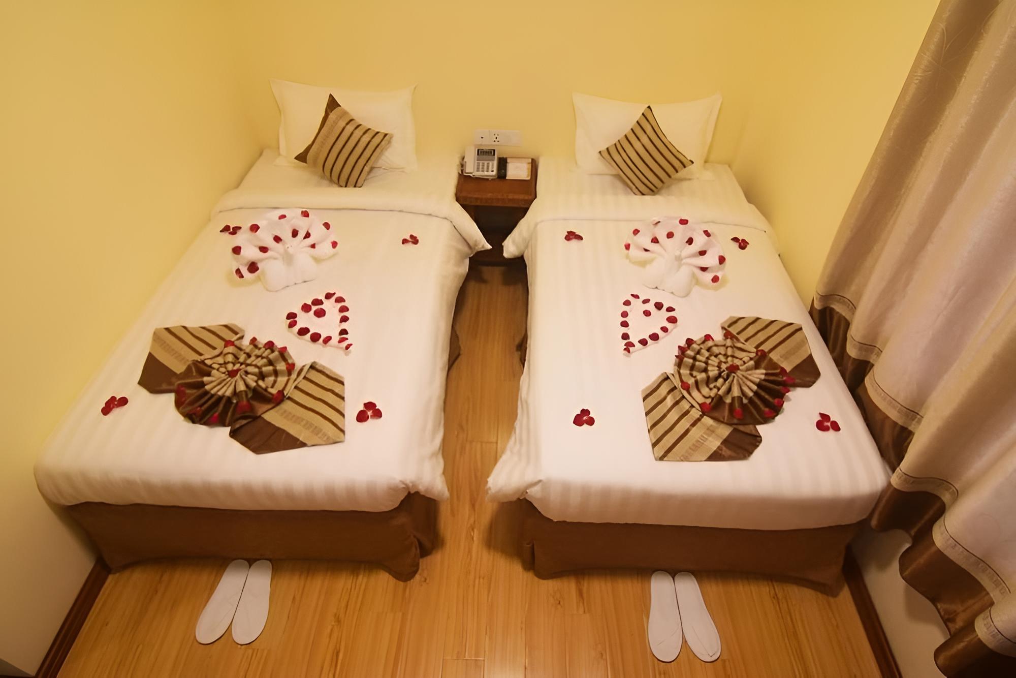 Superior Private Twin Room photo 3