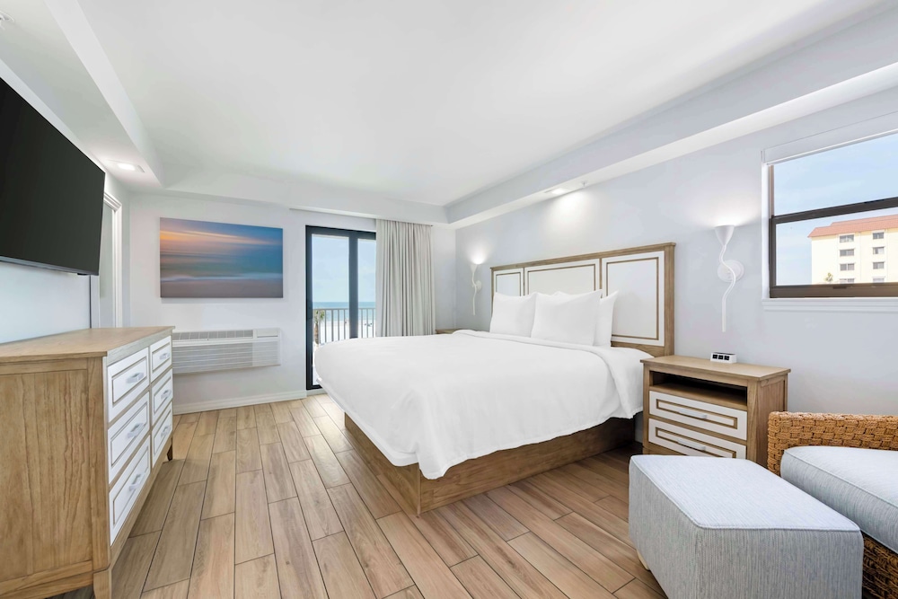 Suite, Multiple Beds, Non Smoking, Balcony (with Sofabed;Gulf View) - Photo 14