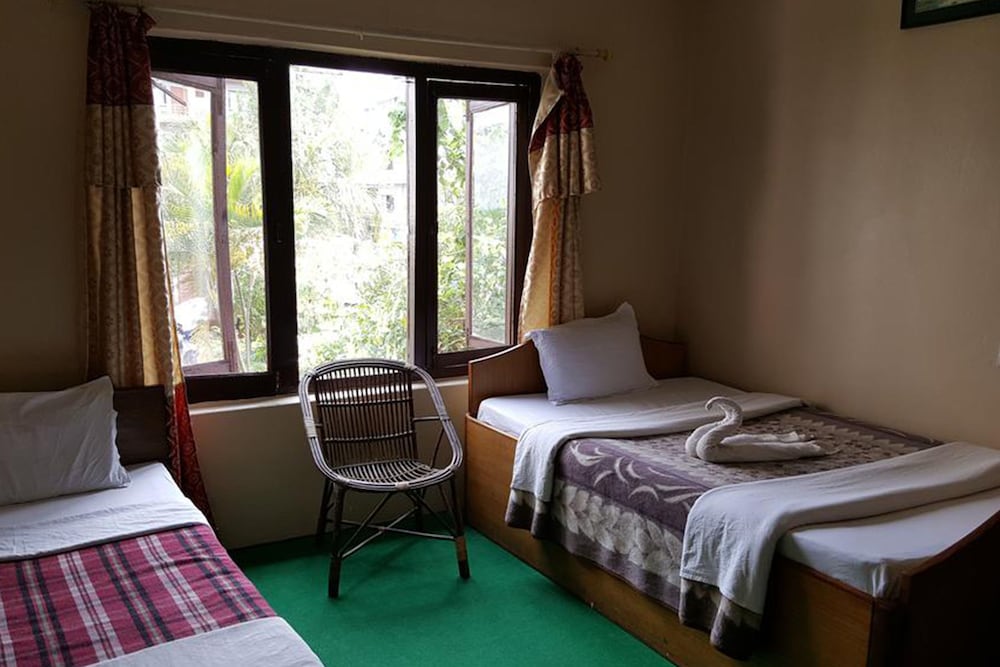 Basic Room, 2 Twin Beds