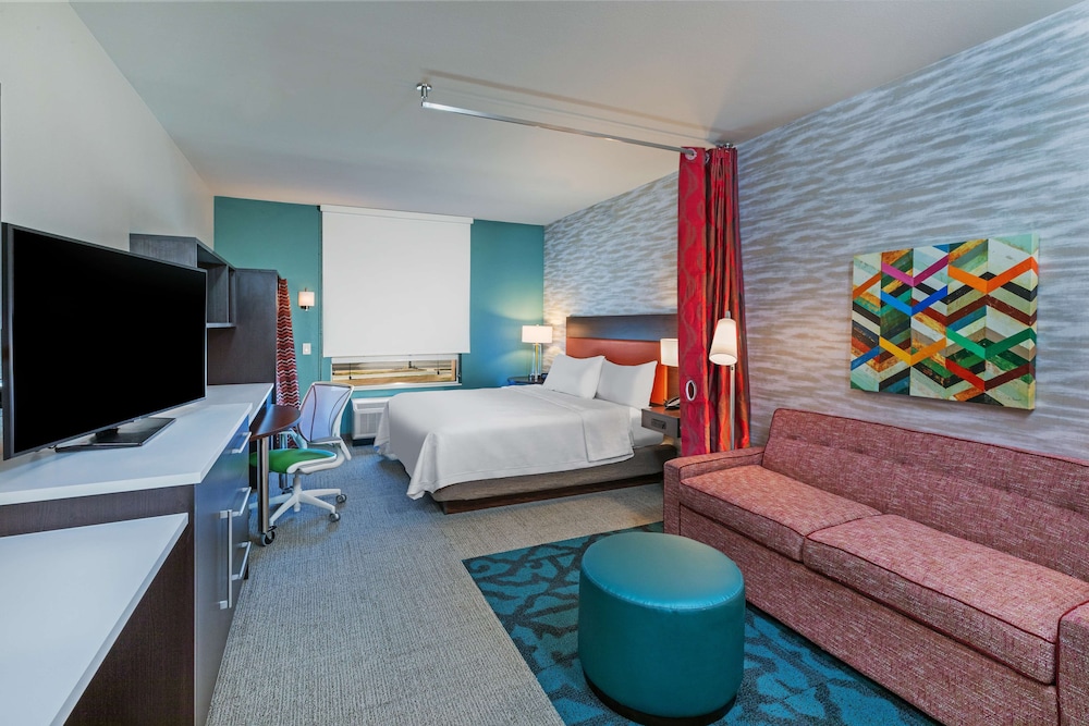 Studio Suite, 1 King Bed, Non Smoking - Photo 5