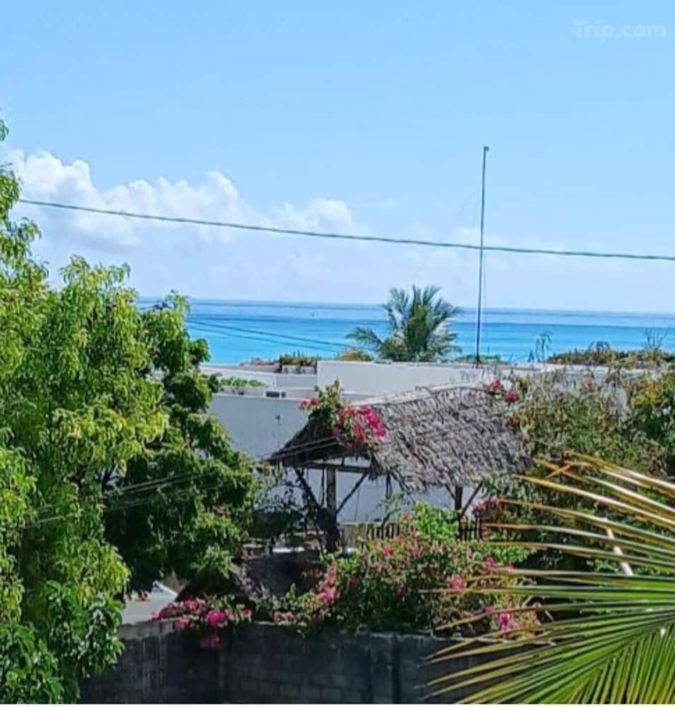 Deluxe Double- Sea View