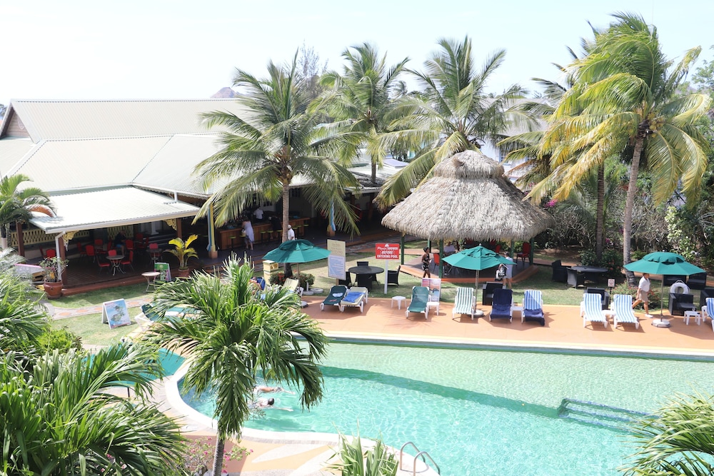 Standard Room, Pool View - Photo 6