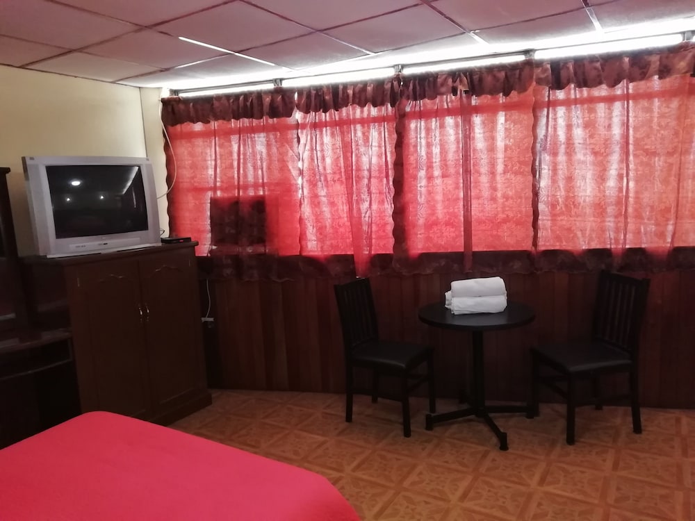 Basic Double Room, Mixed Dorm photo 2