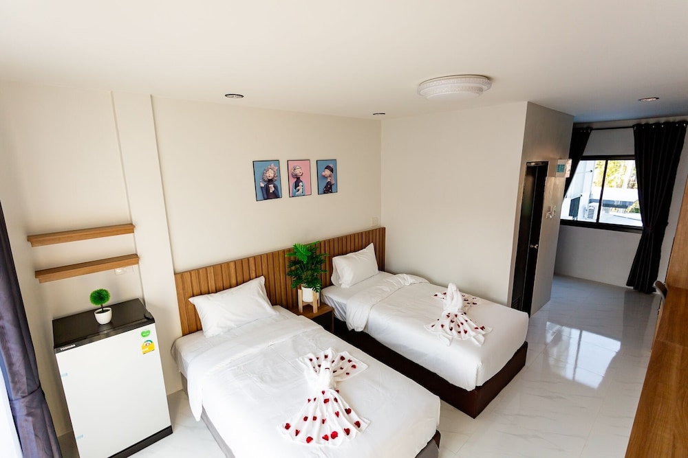 Superior Twin Room - Photo 2