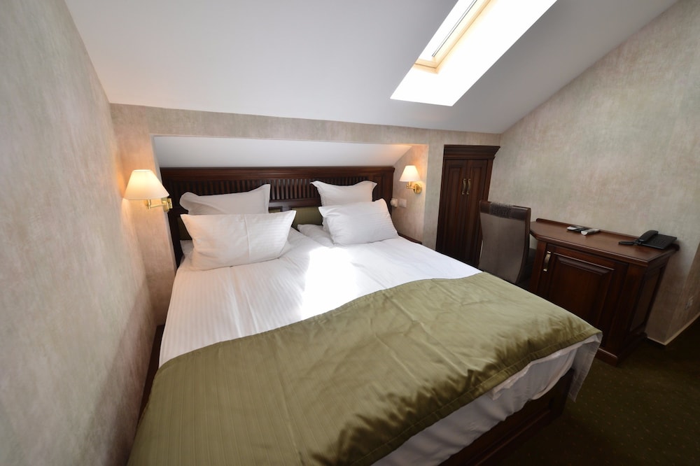 Standard Double Room photo 3