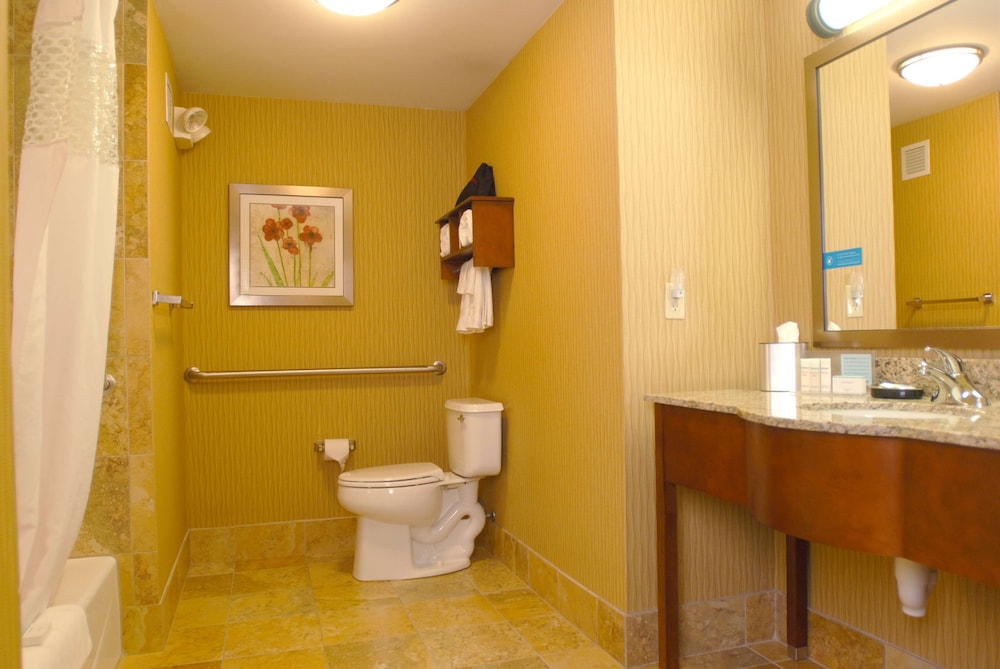 Room, Accessible, Non Smoking - Photo 1