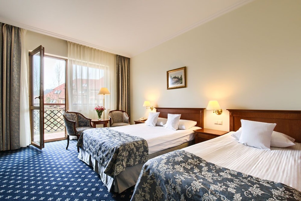 Double or Twin Room photo 2