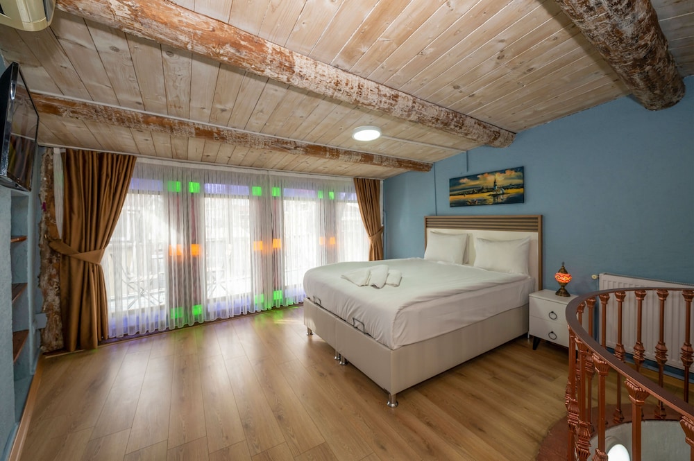 Deluxe Room photo 1