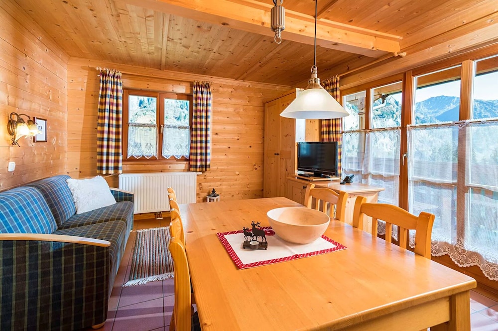 Apartment (Schuhflicker im Bioblockhaus) photo 2