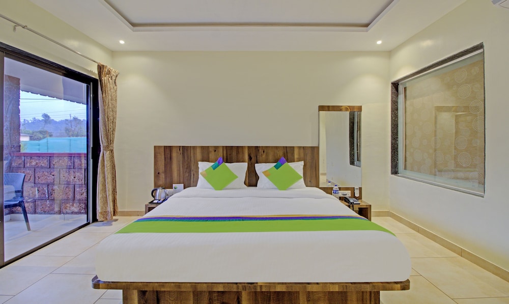Standard Double Room - Photo 2