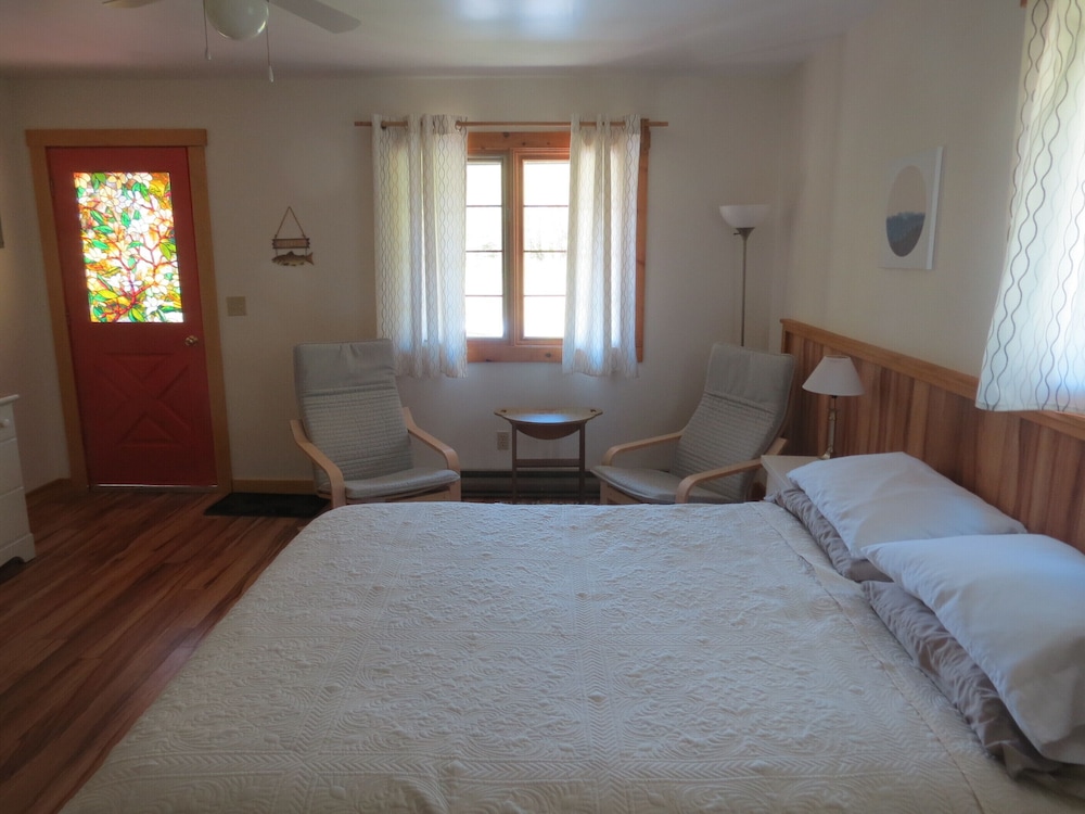 Comfort Double Room, 1 Queen Bed, River View, Mountainside