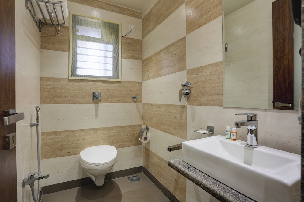 Executive Room - Photo 3