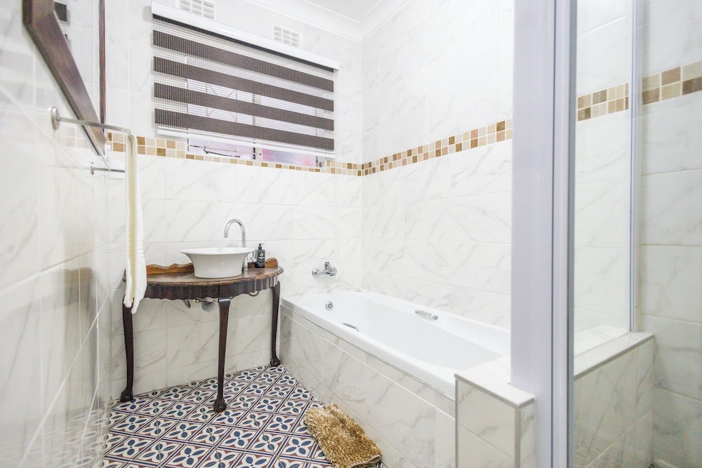 Royal Apartment photo 3