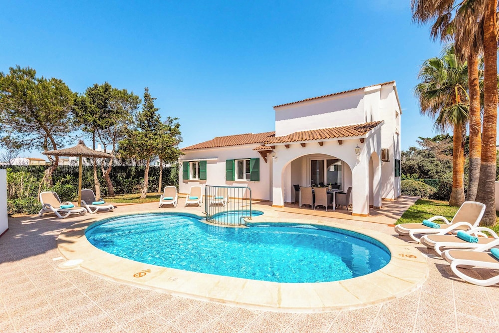 Villa (6 Habitaciones)