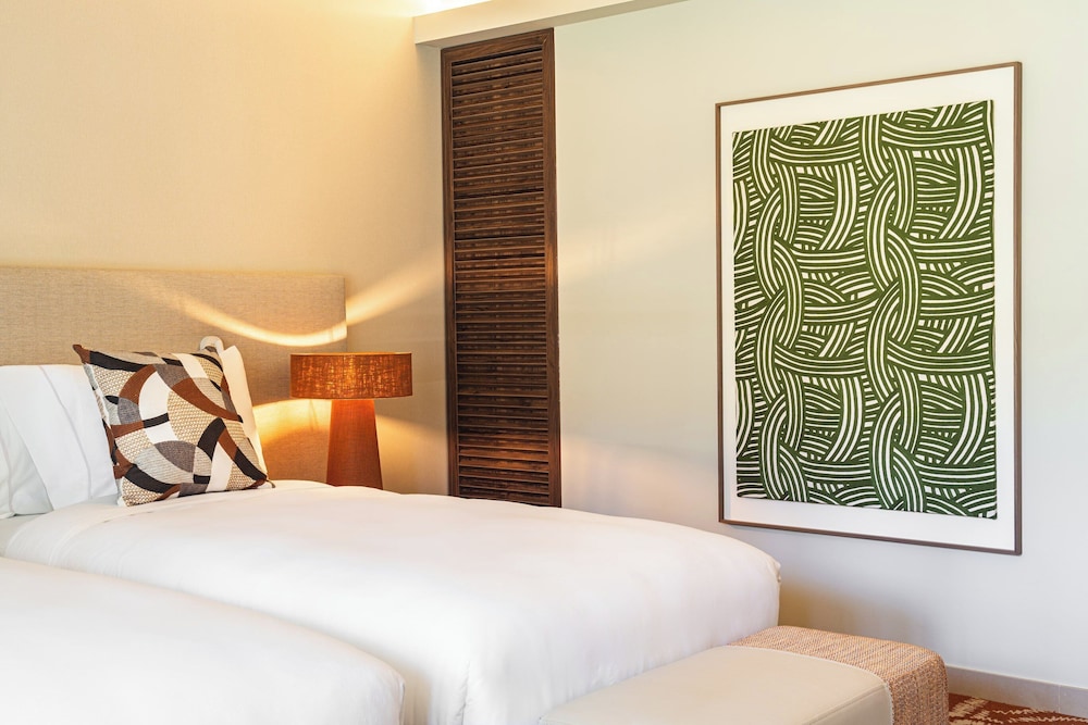 Premium Room - Photo 6