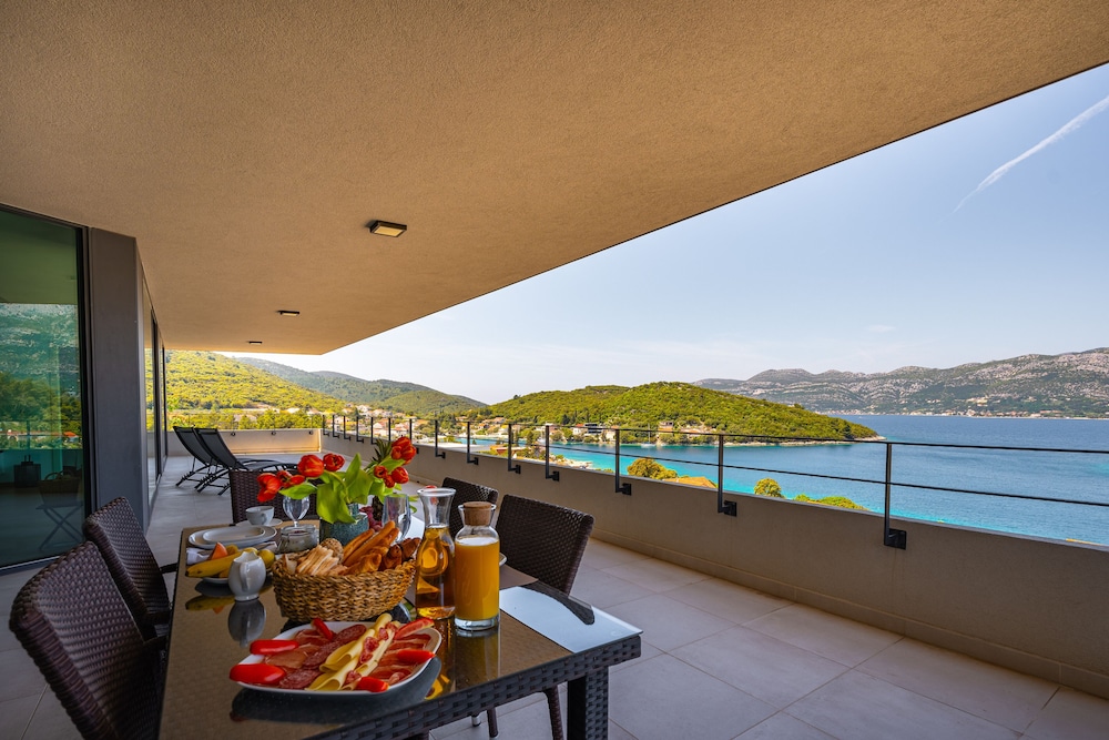 Luxury Apartment (Ruzmarin)