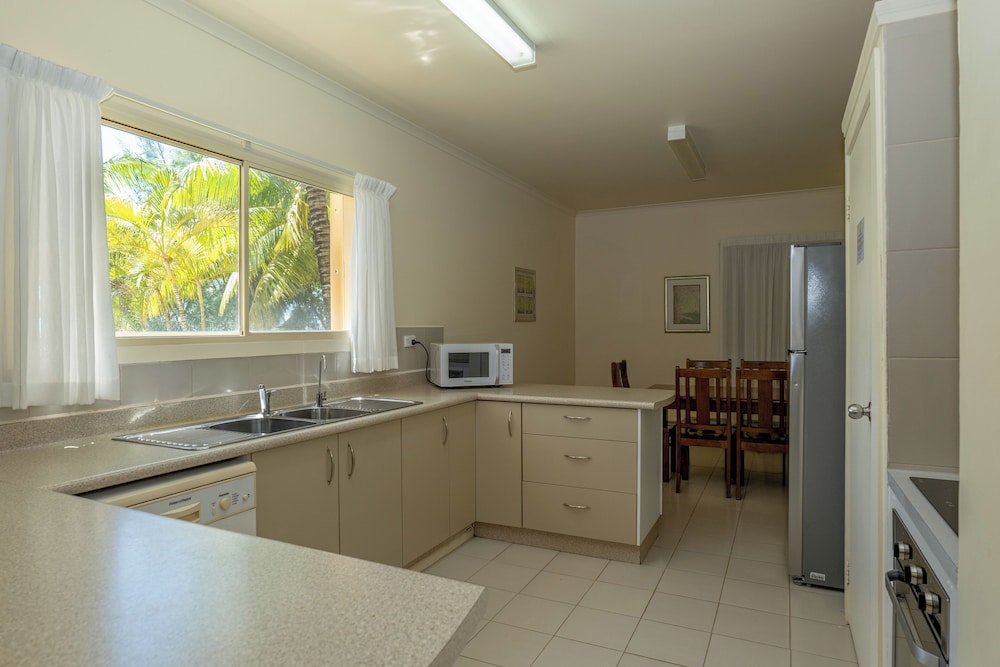 3 Bedroom Garden Villa - Photo 7