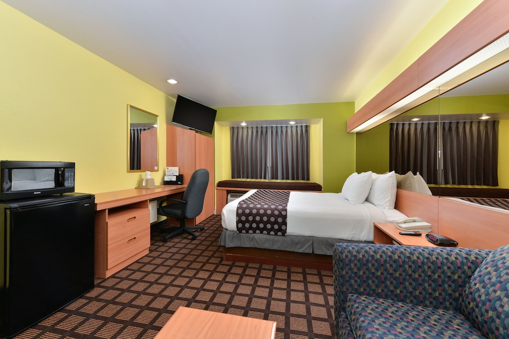 Microtel Inn & Suites by Wyndham Ft. Worth North/At Fossil, 写真 4