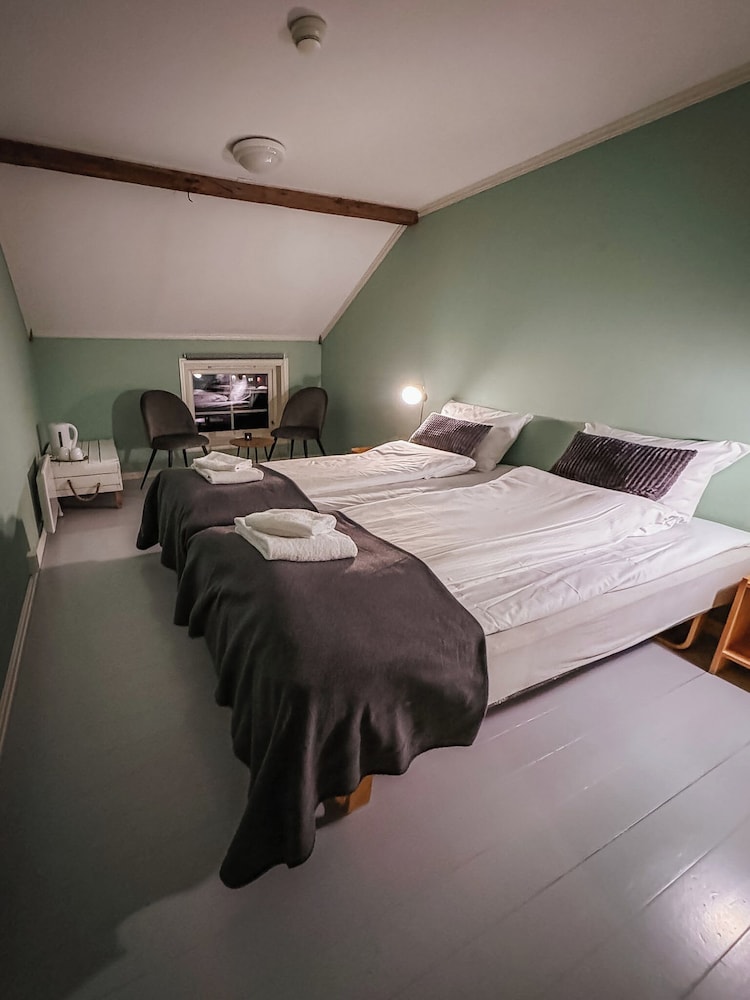 Basic Double Room