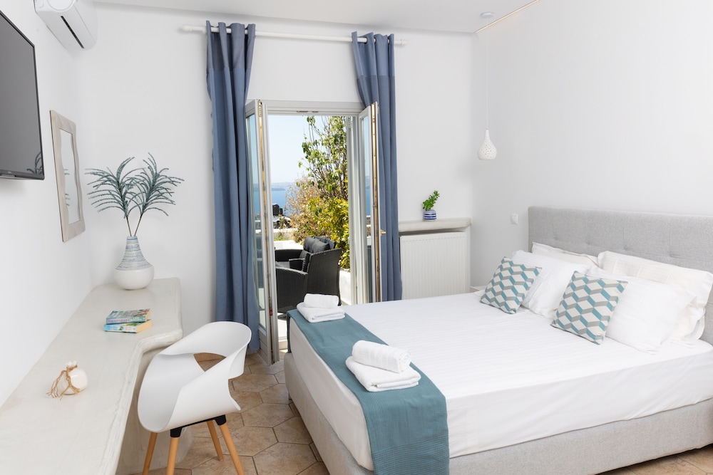 Panoramic Villa, 3 Bedrooms, Hot Tub, Sea View