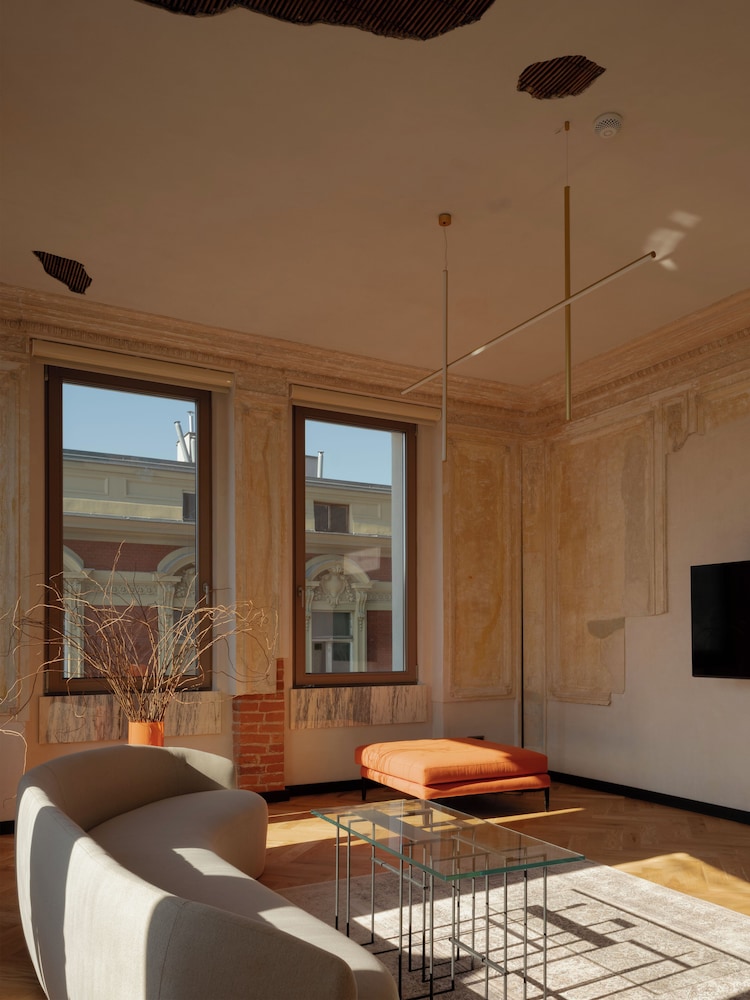 Luxury Apartment, 1 Bedroom, Bathtub, City View photo 1