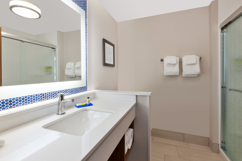 Suite, 2 Queen Beds (Dining) - Photo 4