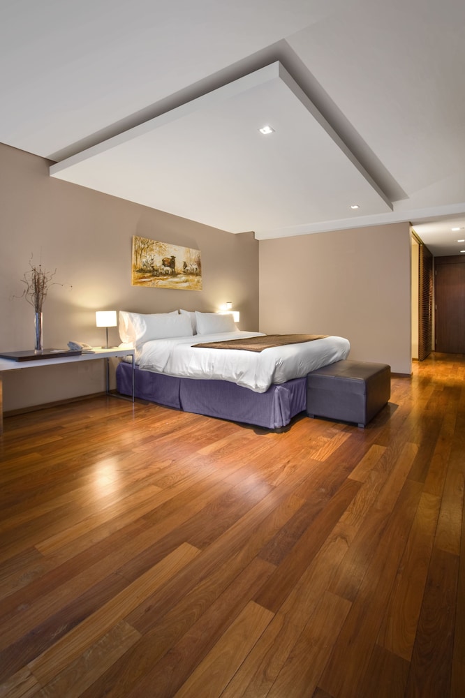 Premium Double or Twin Room photo 2