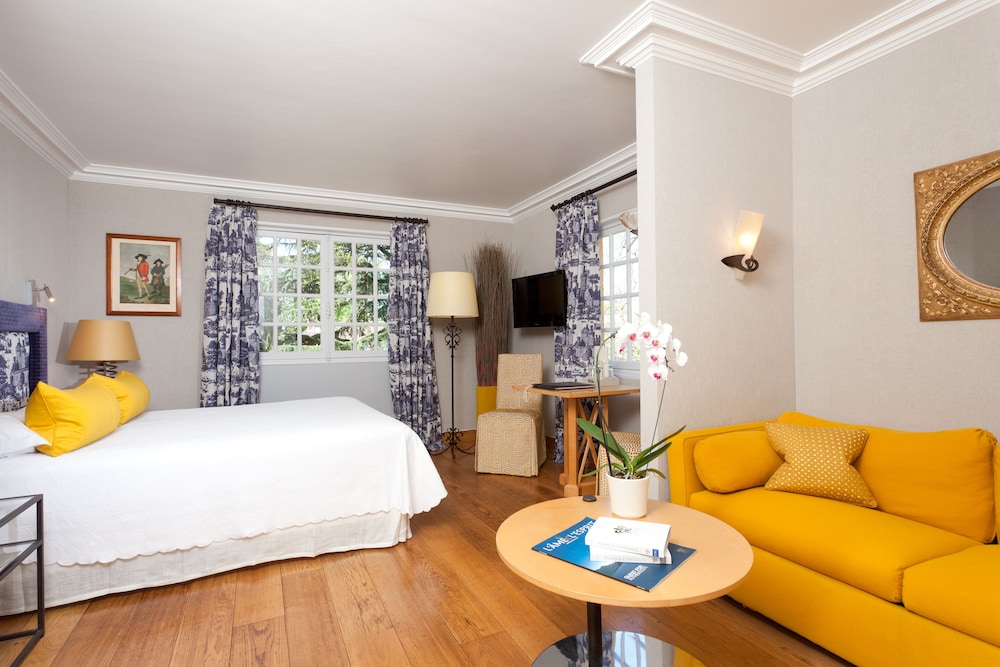 Family Suite, 2 Bedrooms, Garden View photo 1