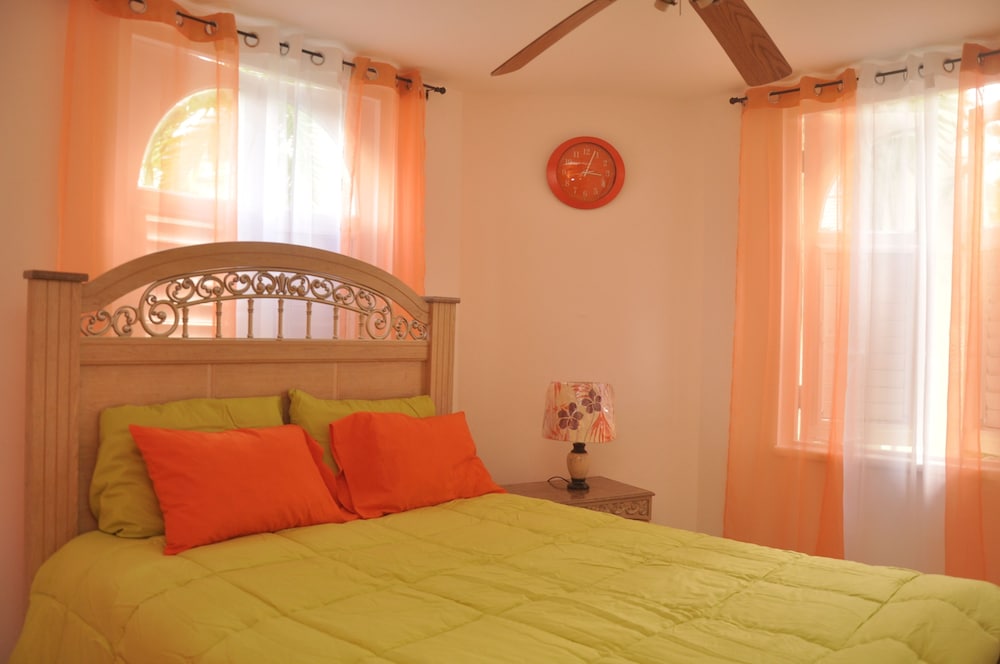 Deluxe Condo, 1 Bedroom