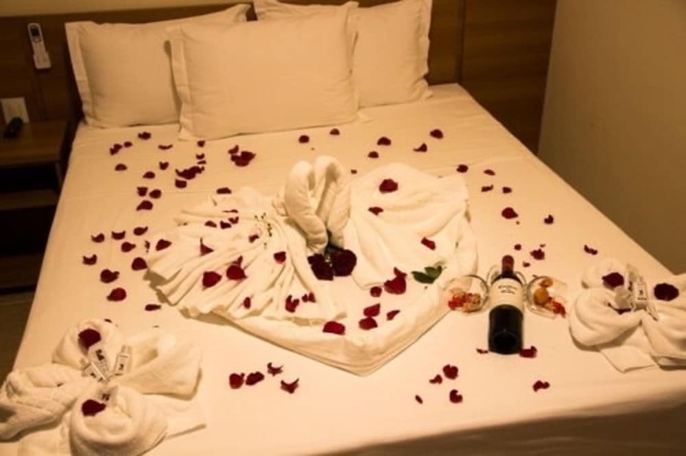Deluxe Double Room, 1 Queen Bed photo 3