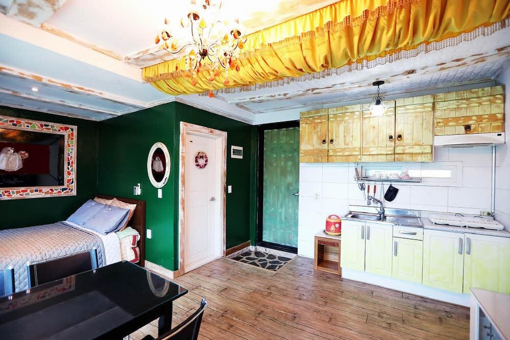 Basic Room, 1 Bedroom (Jinju(2cheong)(Withpet)) photo 2