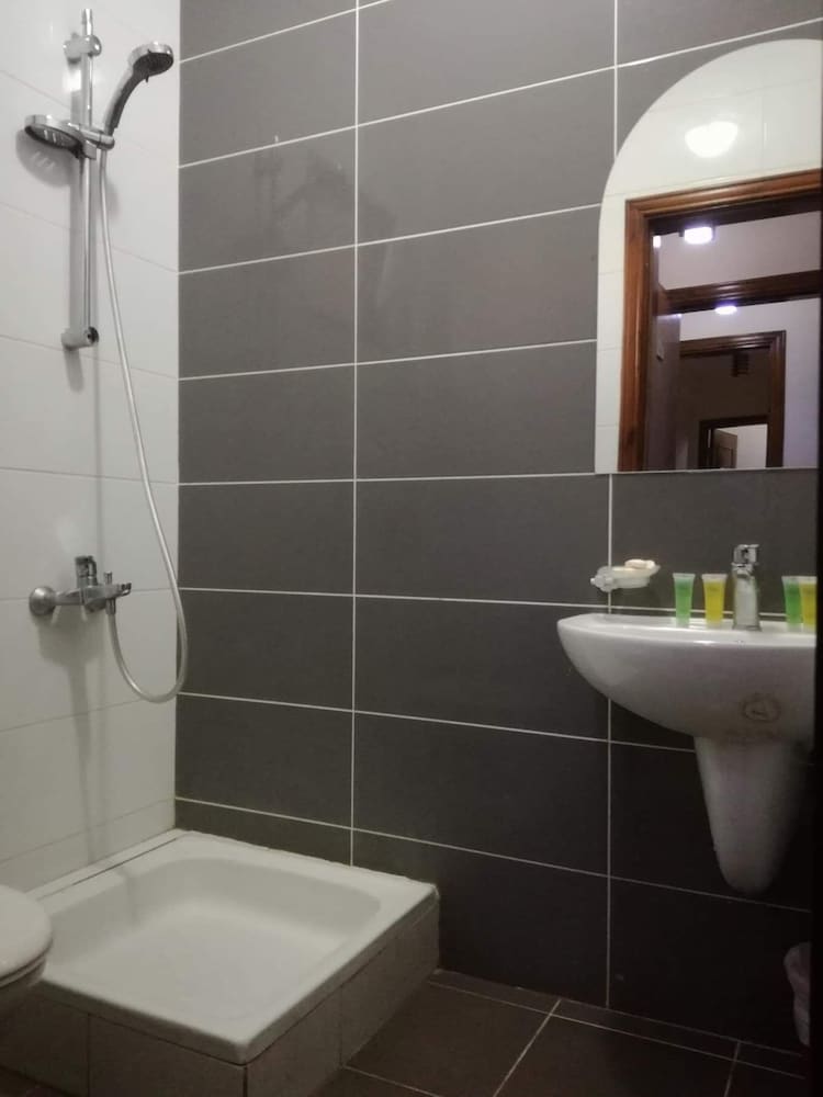 Standard Triple Room photo 2