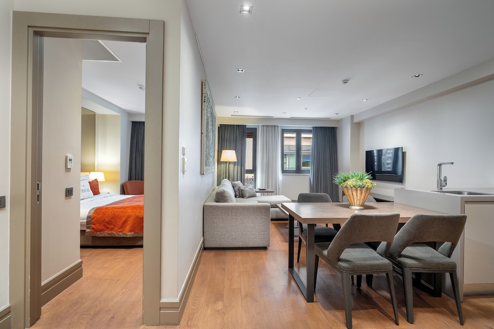 Family Suite photo 2
