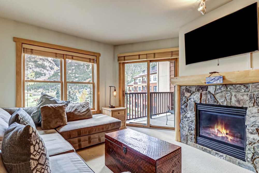Condo, 1 Bedroom