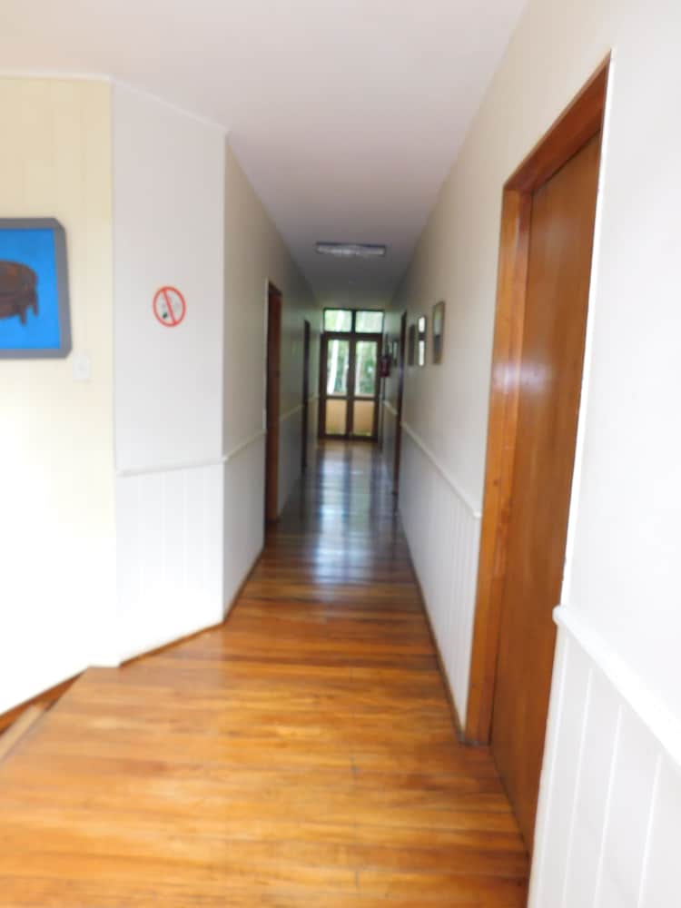 Budget Twin - Garden View photo 11